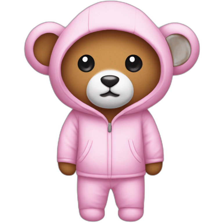 Un oso de peluche rosado con un pijama y un gorro blanco y muy delgado emoji