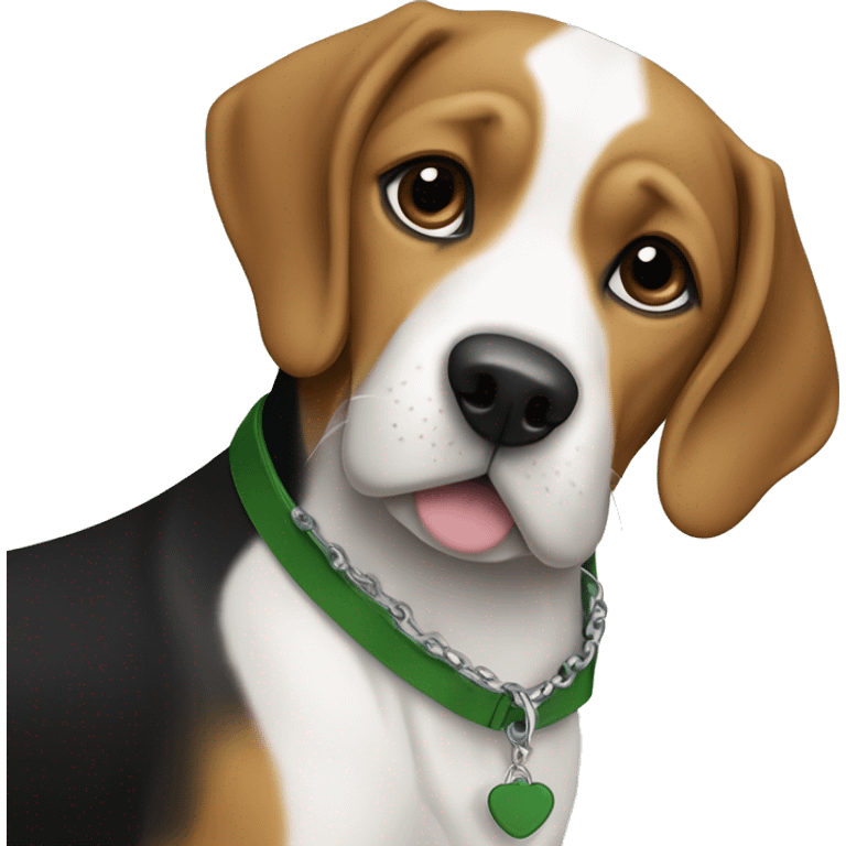 Chien beagle croisé avec un labrador noir avec une tache sur la poitrine et un collier vert  emoji