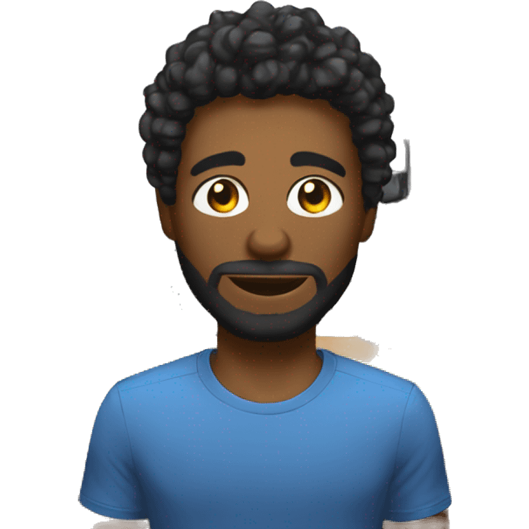 un chico de pelo negro gamer en su setup cabreado emoji