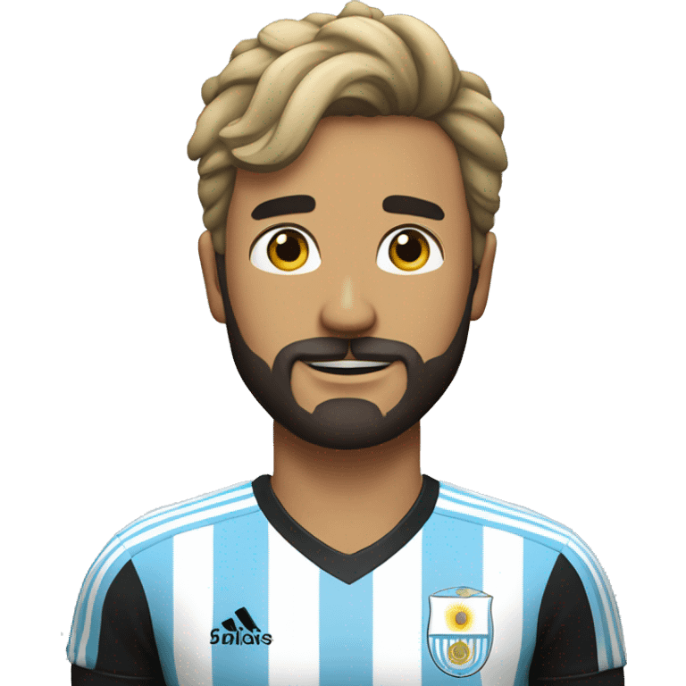 Una persona con camiseta  de argentina  con barba y una corona futbolista pelo negro emoji