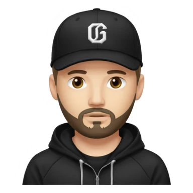 Hombre con la cara borrosa, con barba fina y perilla, gorra negra de baseball bordada con un 08, y sudadera negra sticker