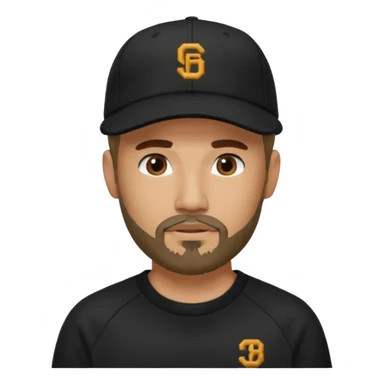 Hombre con la cara blureada, con barba fina y perilla, gorra negra de baseball bordada con un 08, y sudadera negra sticker