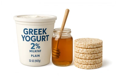 Yogurt Greco 2%
Miele
Gallette di Riso
vista frontale, iperrealistico 4k sticker