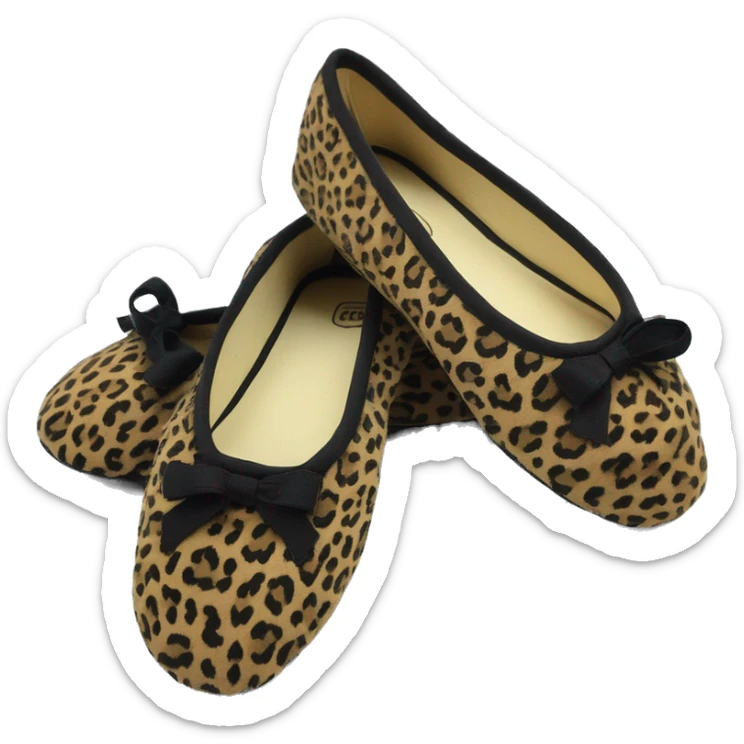 Chaussons ballerines isotoner avec noeud pour femme en tissu semelle du dessous en cuir de couleur leopard très féminine porter  sticker