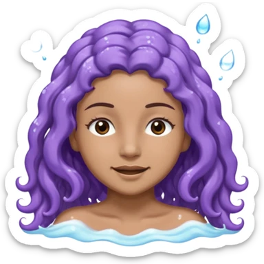 Sticker 3D joven de piel morena clara, ojos marrón oscuro y pestañas largas. Cabello castaño ondulado extralargo hasta la mitad de los glúteos. Viste DE lavanda. con abundante espuma  sobre su cabeza y manos en el pelo, ojos cerrados, expresión feliz. Render con destellos de agua. sticker