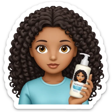 Uma boneca morena com olhos castanhos e cabelo cacheado longo preto, com creme de pentear na mão da Salon line sticker