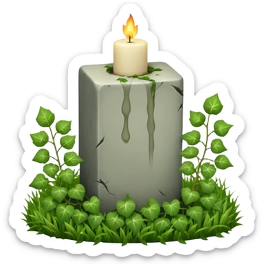 Gravsten med lite ivy som klättrar på den och framför i gräs ett stående vitt brinnande blockljus sticker