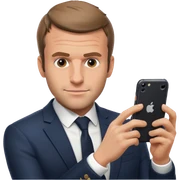 Macron qui joue a fornite  sticker
