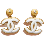Chanel earrings sticker