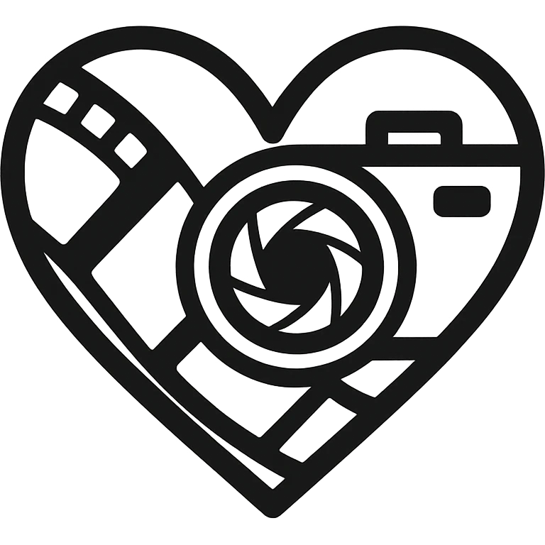 heart with a photography theme emoji