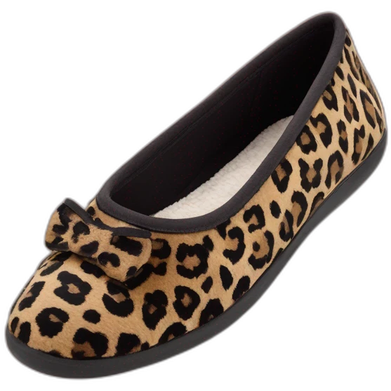 slippers ballerine isotoner léopard avec semelle en cuir souple emoji