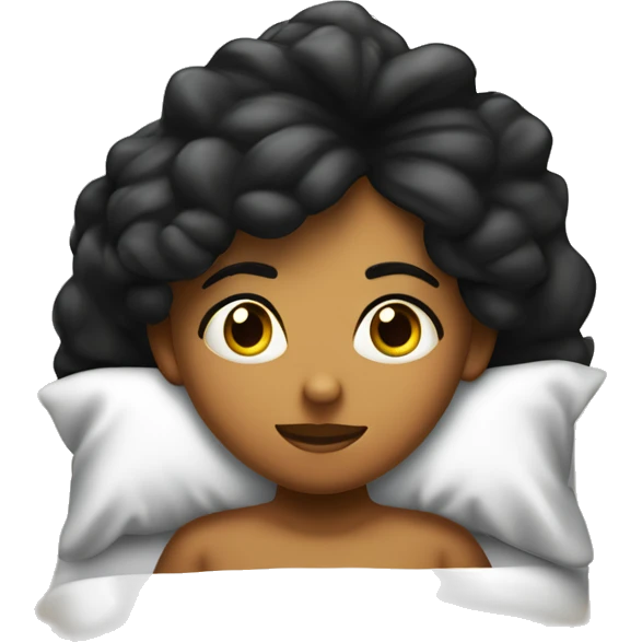 chica con cabello negro y tez trigueña acostada en la cama emoji