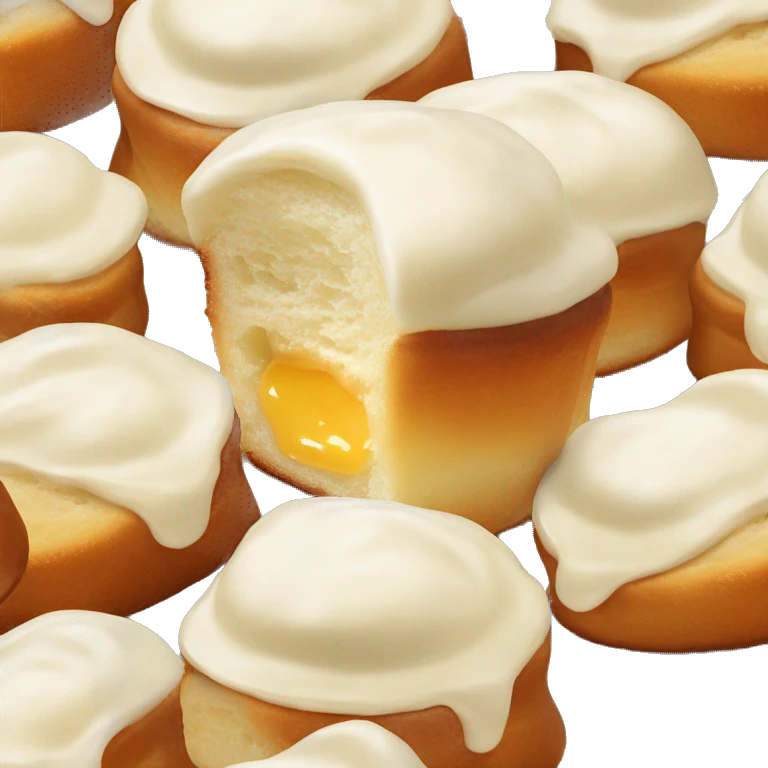 Coquille de brioche avec crème fouettée à l’intérieur  emoji