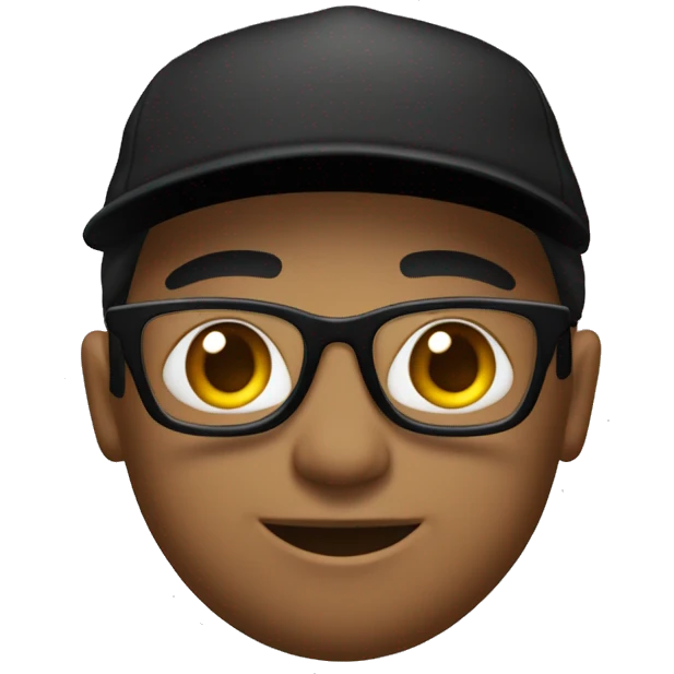 Un chico de piel natural con gorra negra, cabello negro, lentes y una remera negra con mangas cortas emoji