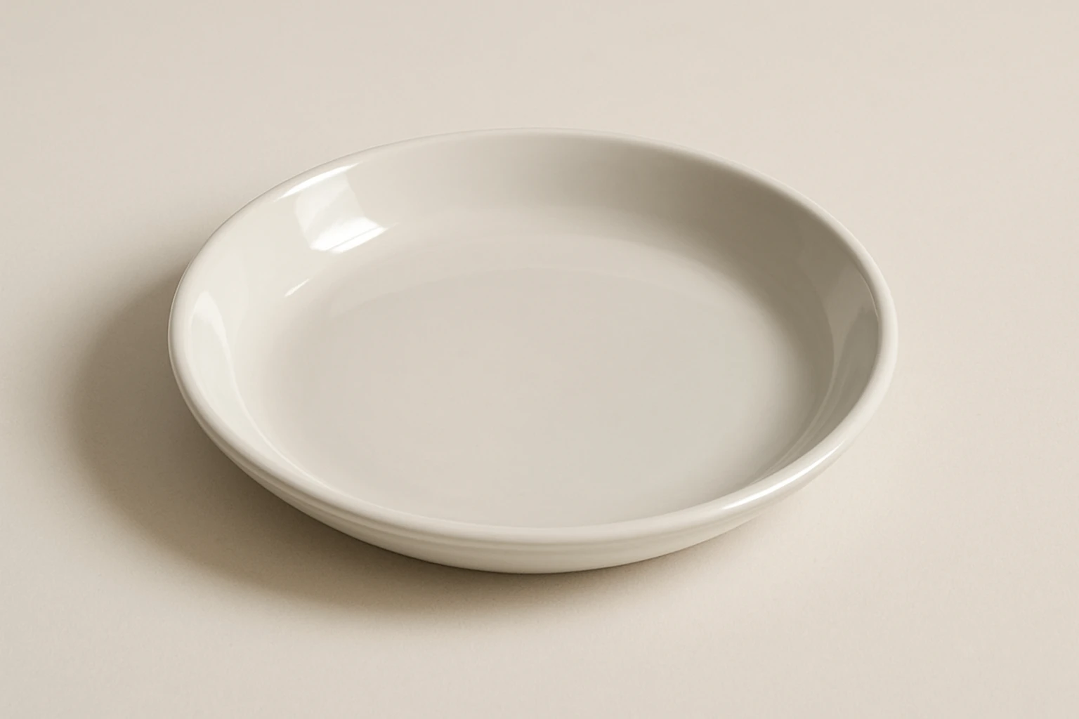 empty dish, white ceramic, realistic emoji