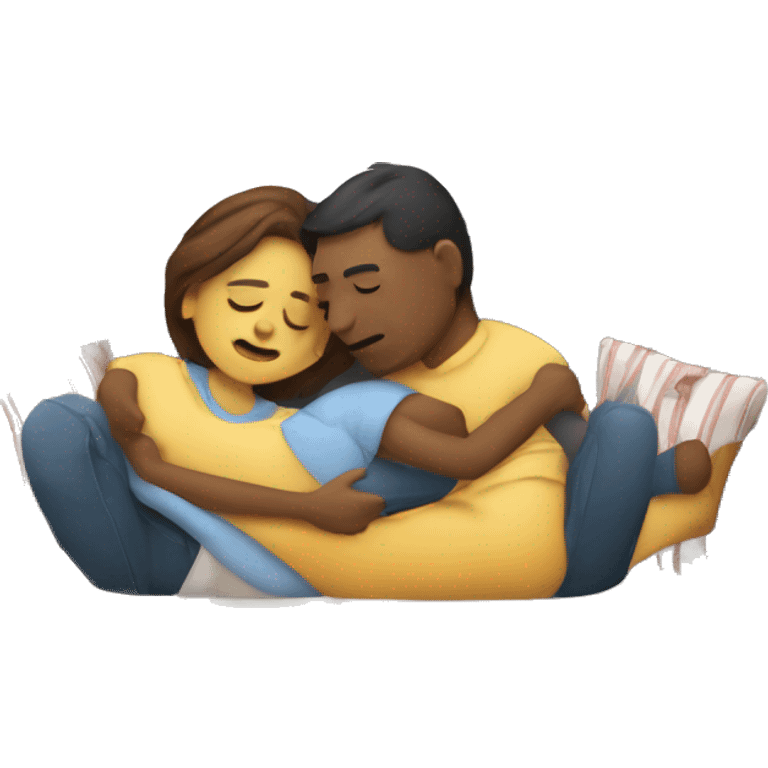 Pareja acostada en el sofá dándose un abrazo emoji