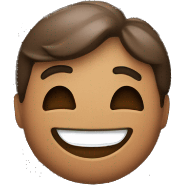 Persona hombre color bronceado pelo liso color negro con serquillo sonriendo con estrellas en los ojos miando al frete emoji